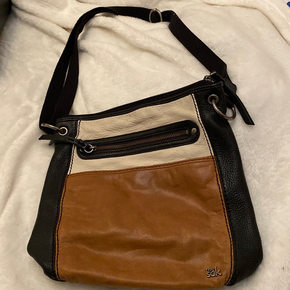 The sak crossbody
